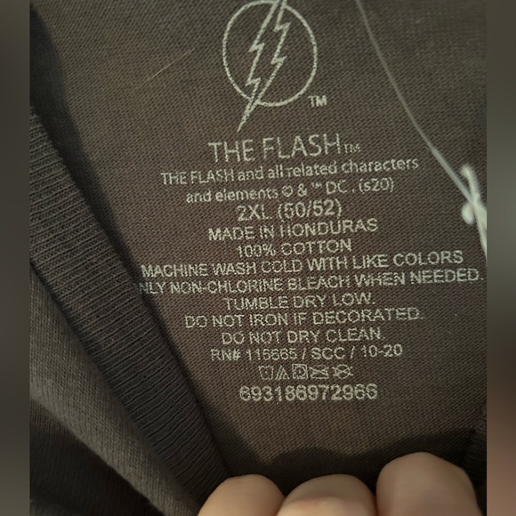“The Flash” T-shirt - Picture 4 of 5